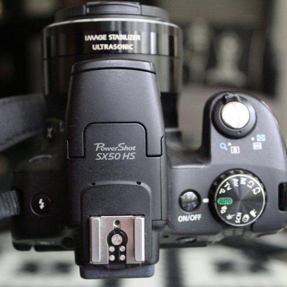 [SOLD] Canon Powershot SX50 HS Digital Camera - Picture 5 of 5